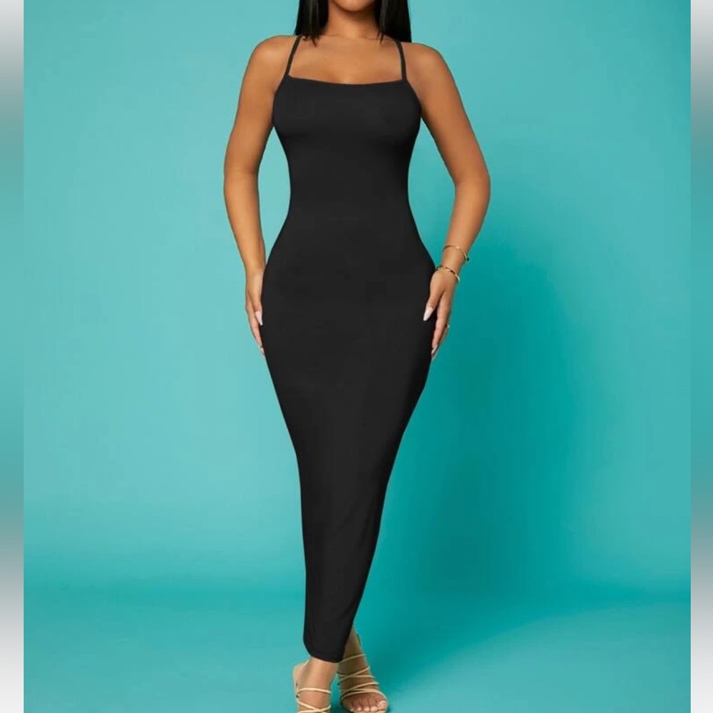 Criss cross backless bodycon dress